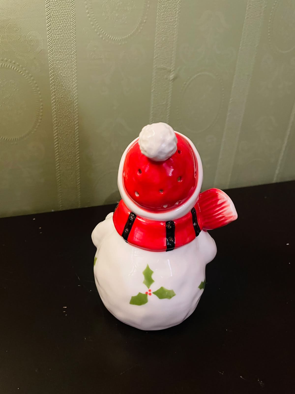 Lighted Ceramic Snowman Christmas Figurine 7" Holiday Decor