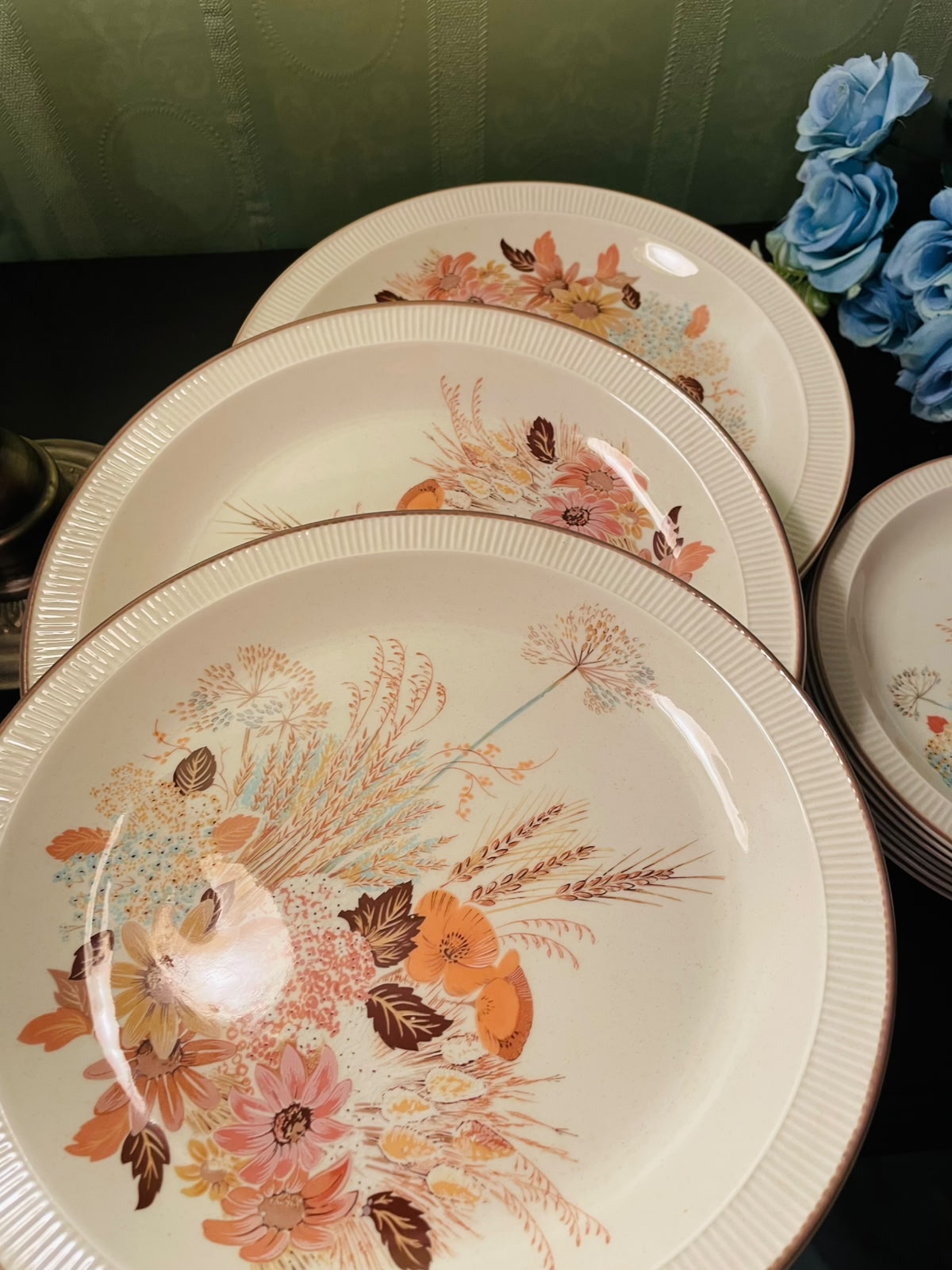 Vintage Poole England Floral Plates Set of 12 - 6 persons