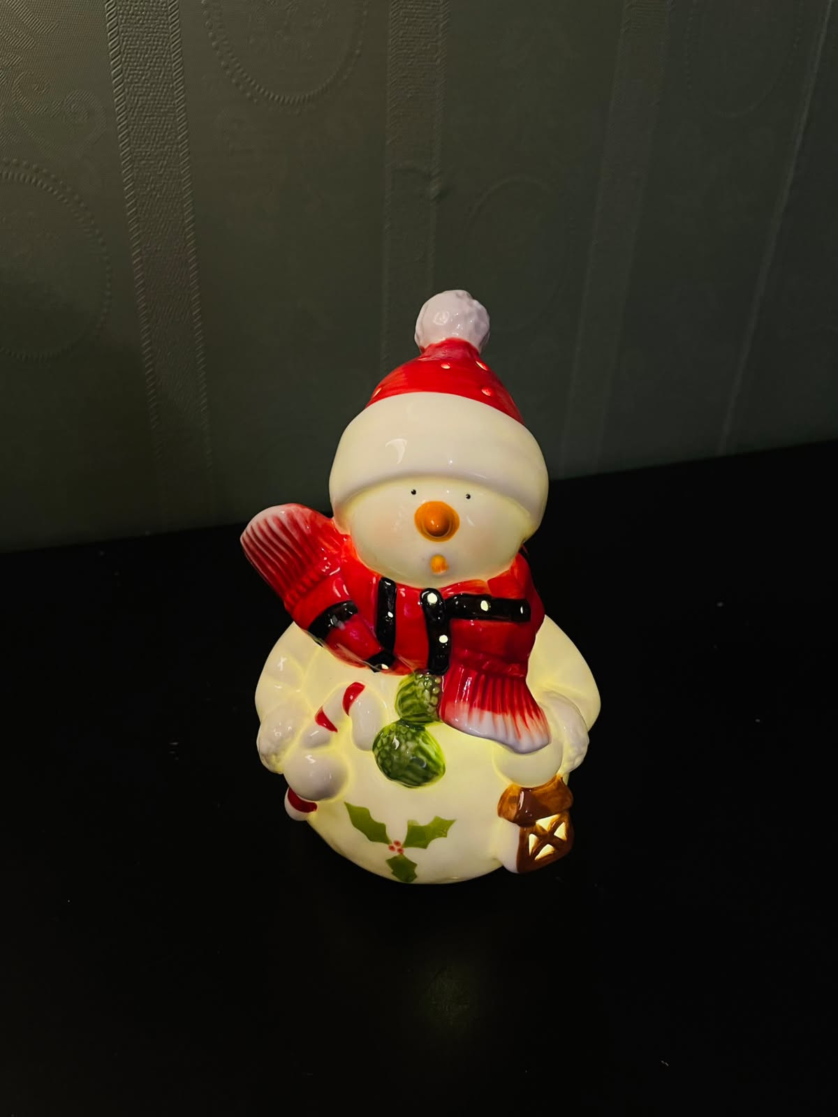Lighted Ceramic Snowman Christmas Figurine 7" Holiday Decor