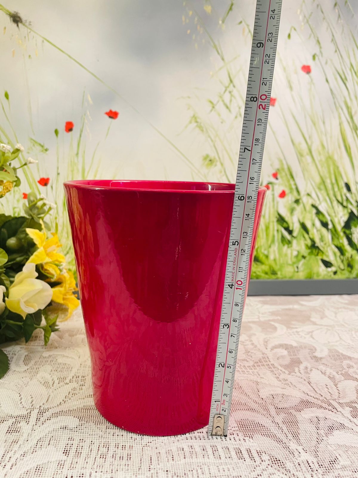 Glossy Red Plant Pot – Bold Modern Home Decor