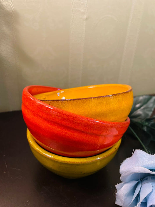 Set of 3 Handcrafted Glazed Ceramic Bowl