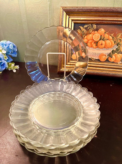Vintage Set of 6 Scalloped Clear Glass Serving Plates 17 cm