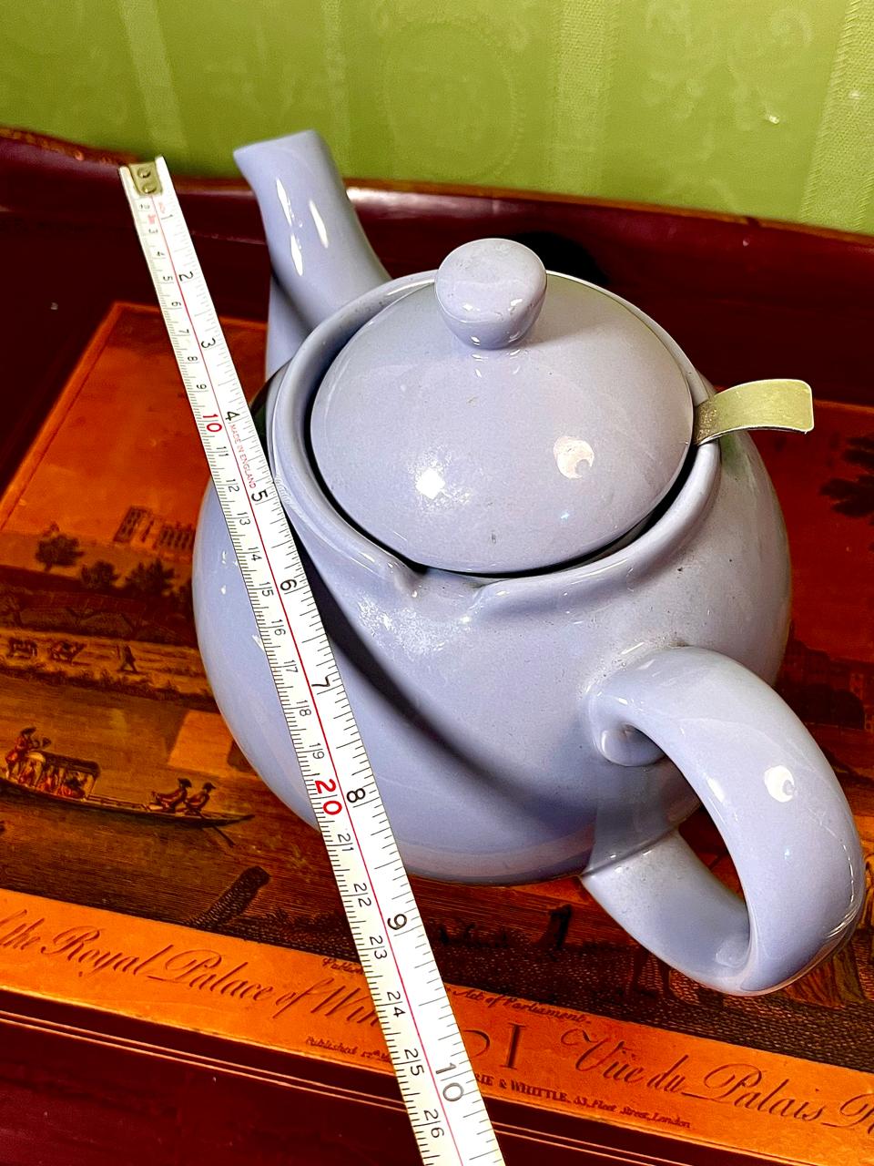 Modern Ceramic Teapot with Infuser & Lid | 6.5 Inch