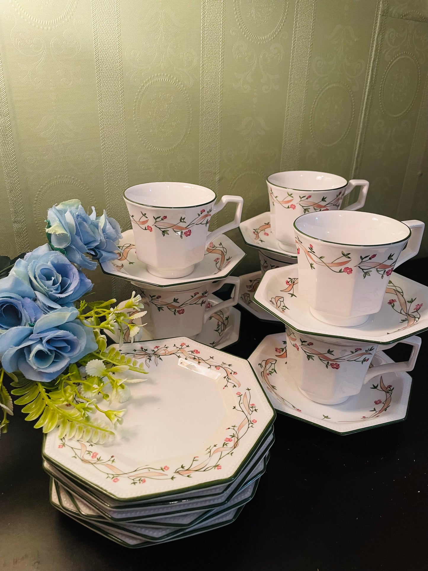 Johnson Bros Eternal Beau Tea Set For Six Persons