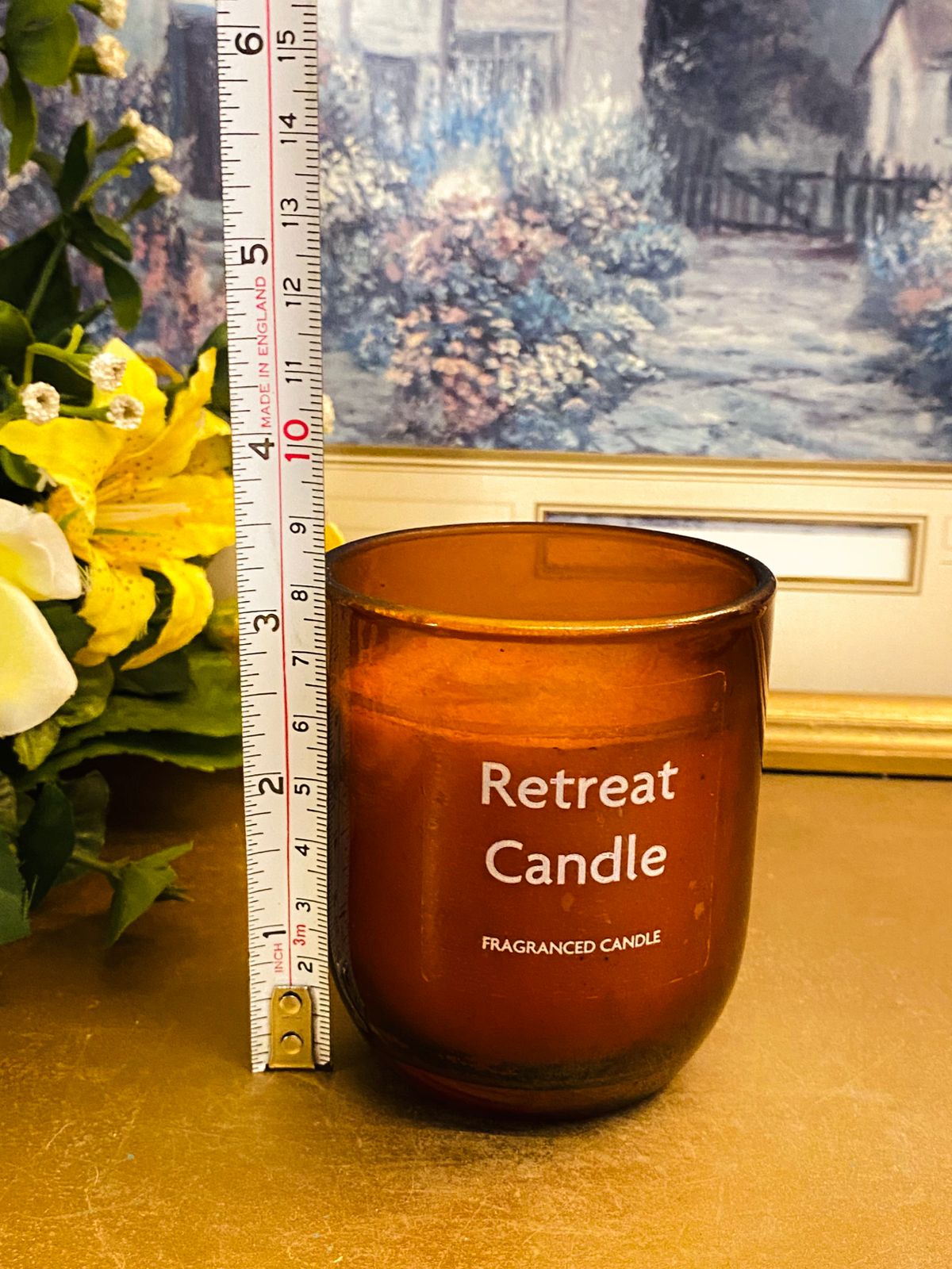 Amber Glass Retreat Candle – Cozy Fragranced Home Décor