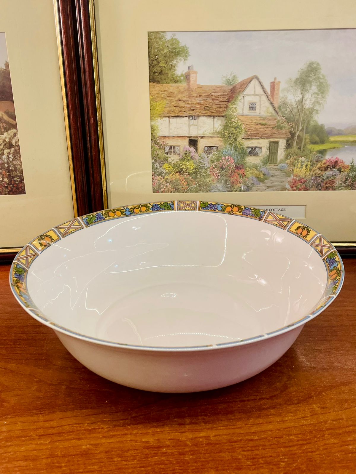 Large Bone China Serving Bowl – 27cm – Vintage Floral Border