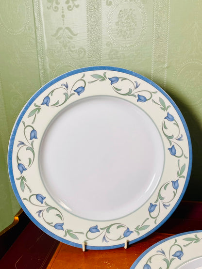 Johnson Bros La Rochelle Blue Floral Dinner Plates 10" – Set of 4