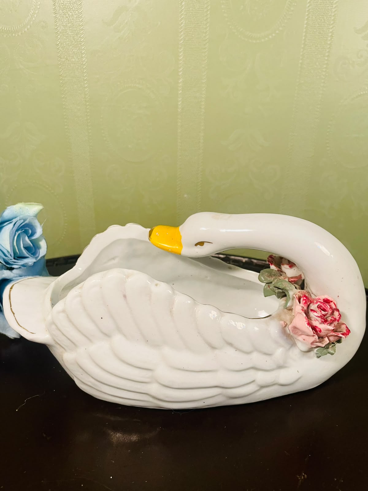 Vintage Swan Ceramic Planter with Floral Detail – 8 Inch
