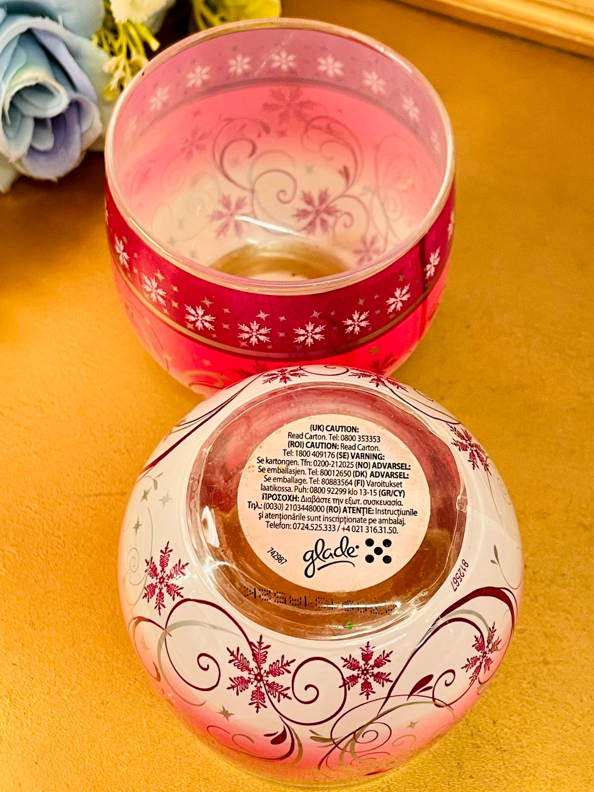 Set of 2 Glade Red Frosted Glass Candle Holders