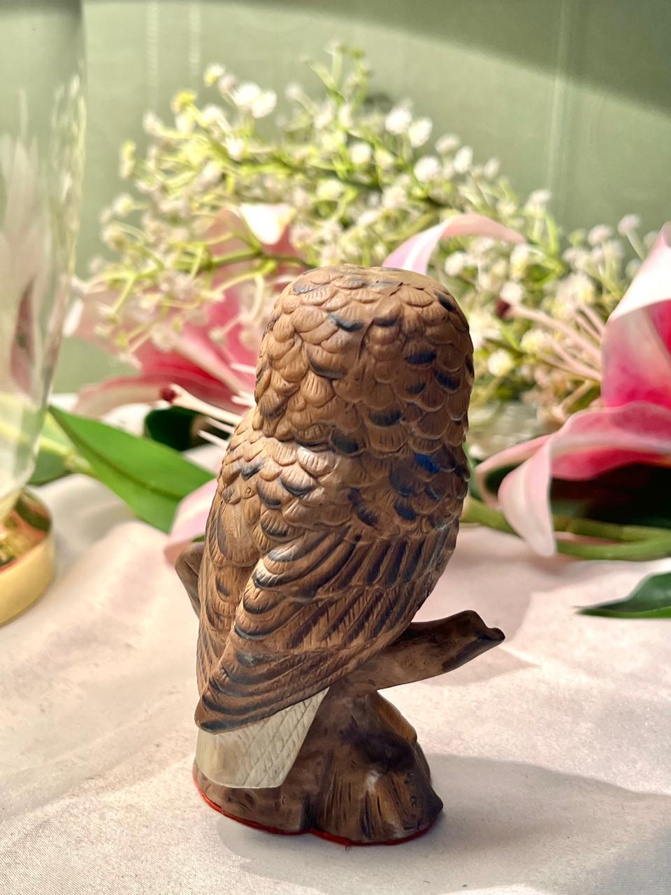 Brown Owl Ceramic Figurine on Branch 11.5cm - 1 Piece