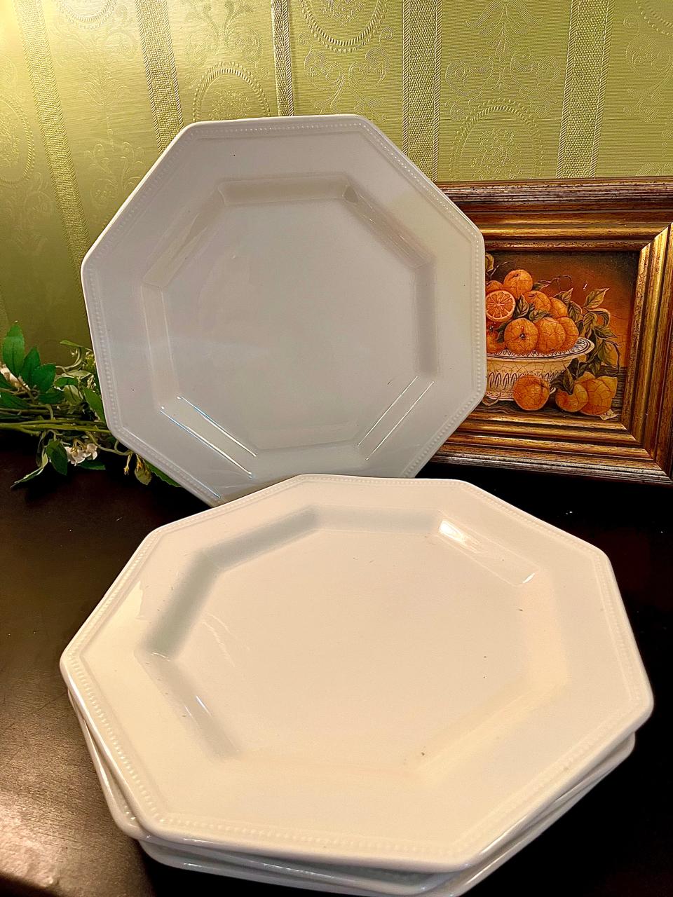Johnson Bros Heritage 10" Octagonal Dinner Plates Set of 4