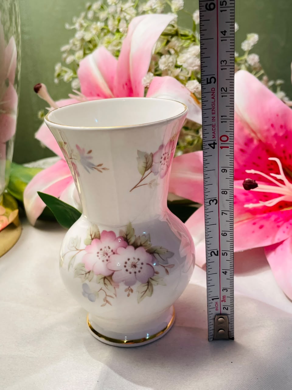 Clematis Fine Bone China Pink Floral Vase Approx. 12 cm