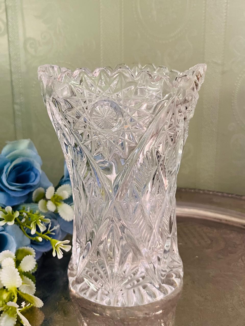 Vintage Cut Crystal Vase 16 cm Starburst Scalloped Rim