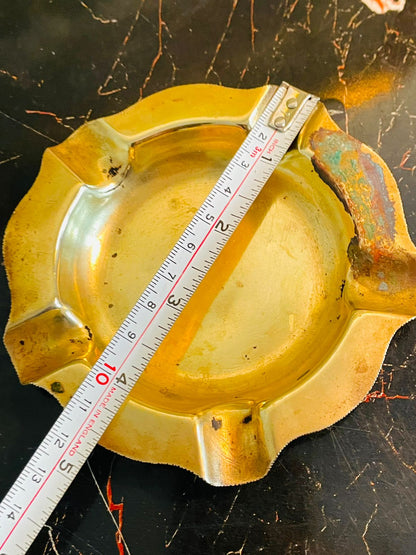 Vintage Solid Brass Ashtray – Rustic Patina – Round Sculpted Design