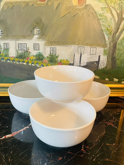 Set of 4 White Ceramic Deep Bowls – 5.5 Inches – Minimalist Modern Style