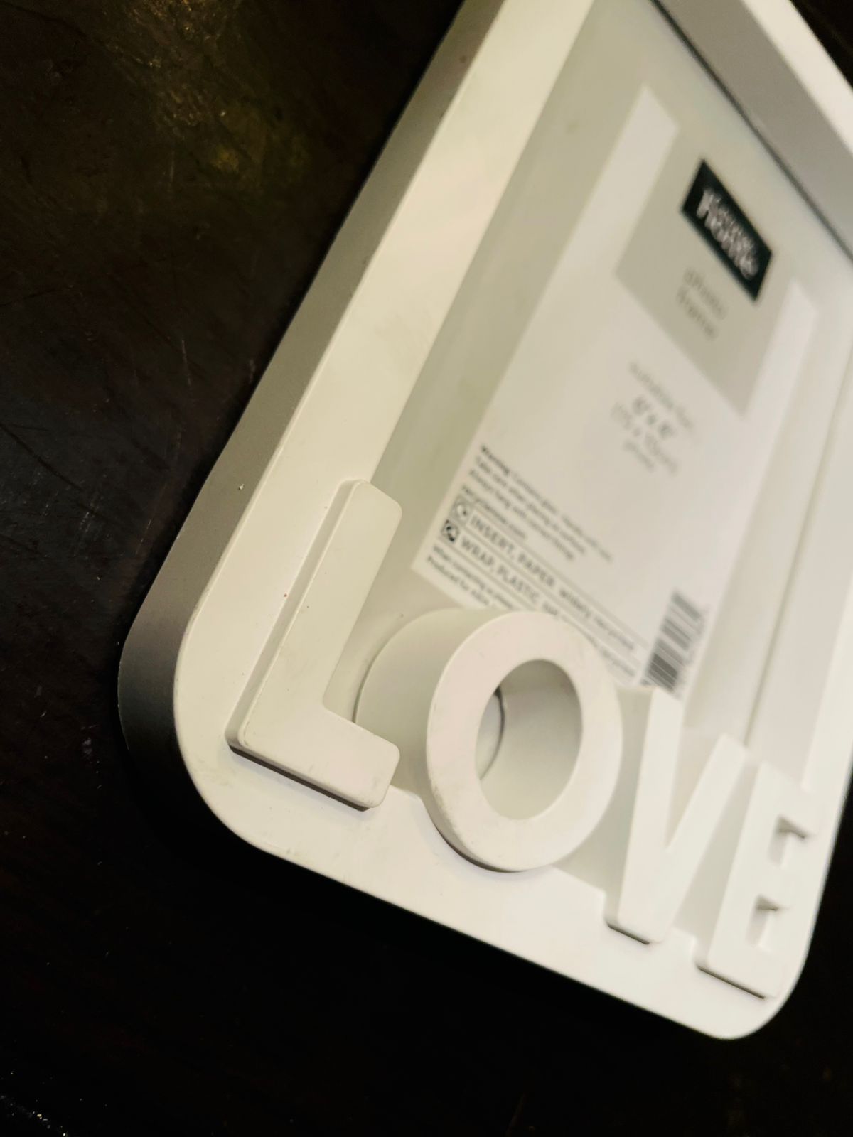 Modern LOVE Photo Frame – White Minimalist Home Decor