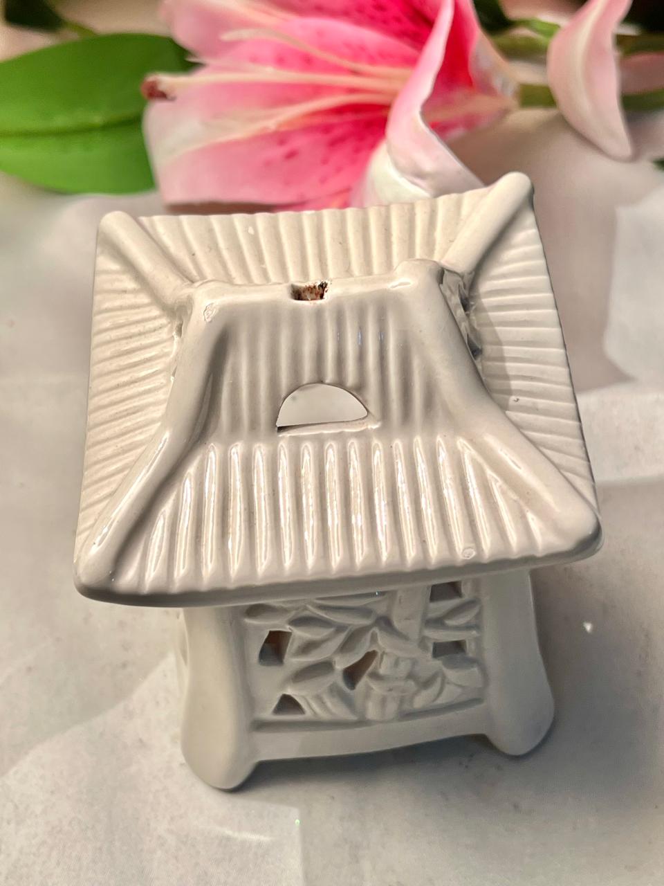 Vintage White Ceramic House Tealight Holder Approx. 11 cm
