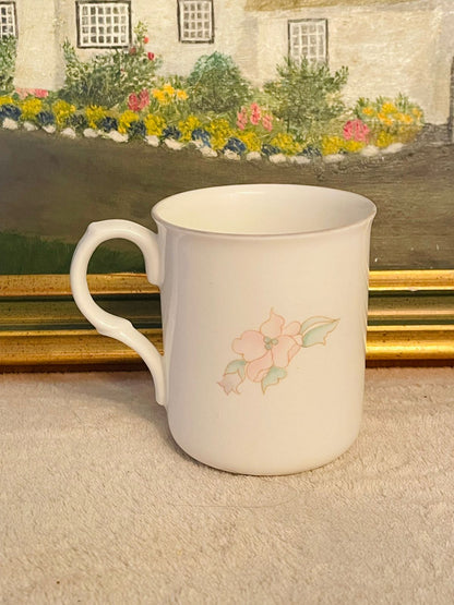 Tea mug ,Coffee mug ,Oven Safe, bone china ,England