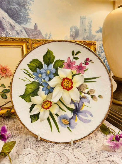 Vintage English Bone China Floral Plate with Gold Edge 8.5 in