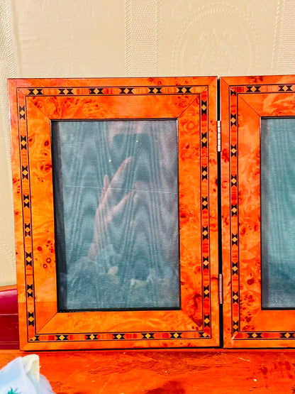 Folding Double Photo Frame – 8 Inch