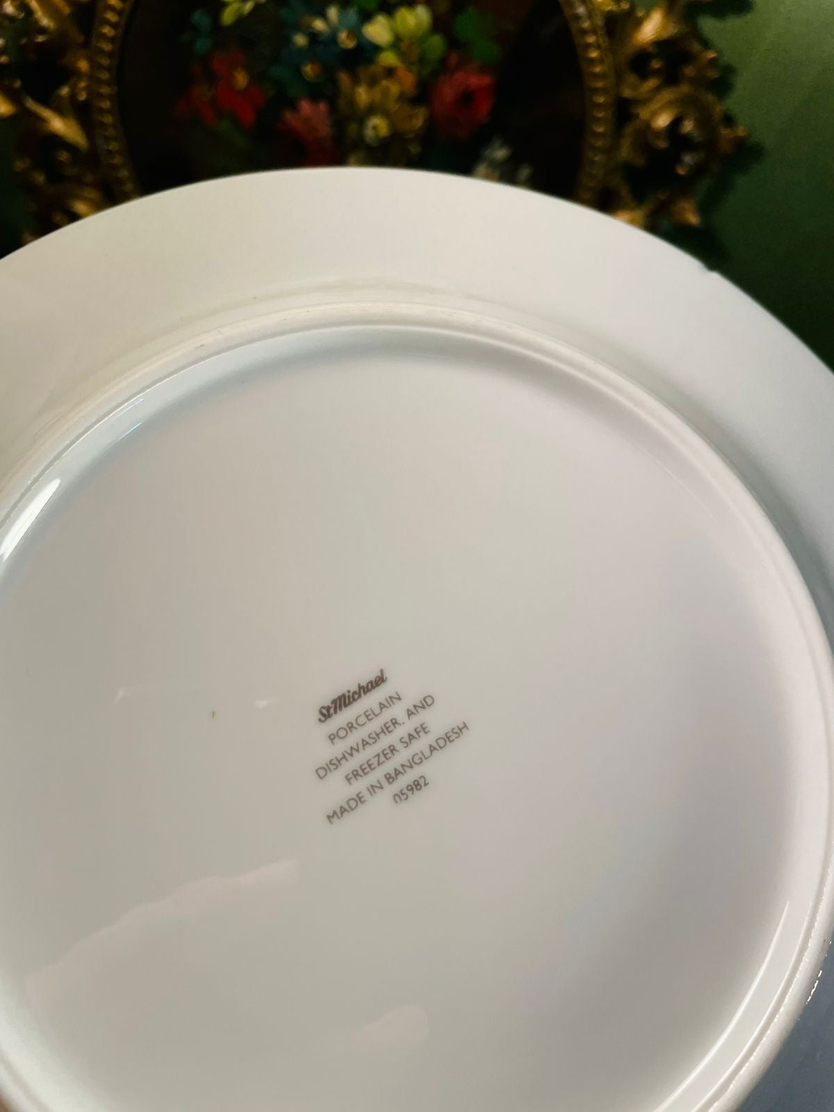 St Michael Porcelain Grapes Dinner Plate – Vintage Fruit Design
