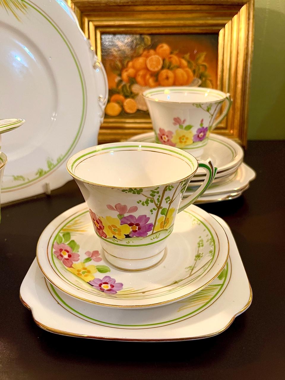 Hand Painted Fine Bone China Tea Set 13 Pieces Made in England