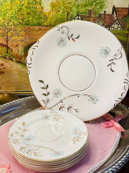 Set of 6-Person Cake Set – White & Gold Floral Pattern – Vintage England Bone China