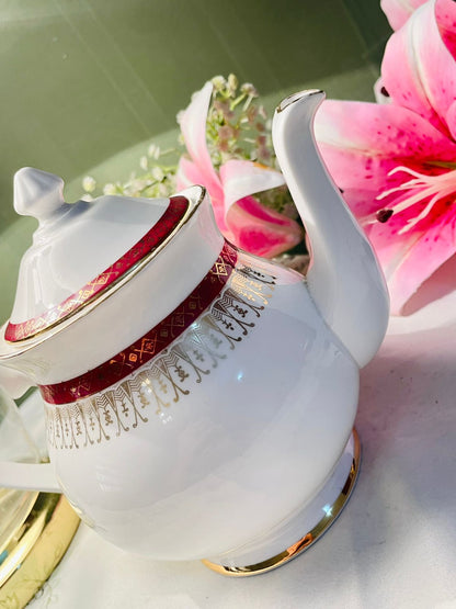 Royal Grafton Fine Bone China Majestic Crown Staffordshire Red & Gold Teapot 6.5 in