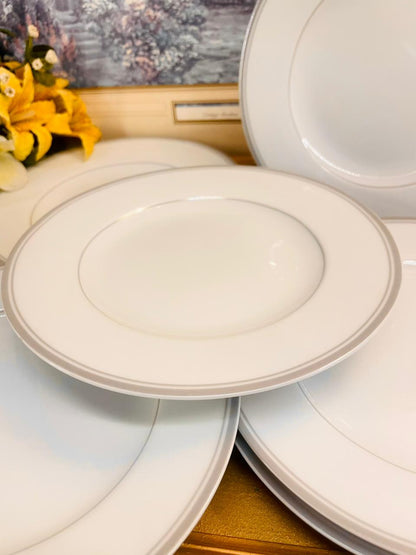 Set of 6 Minimalist Medium Plate Set Classic White Rim