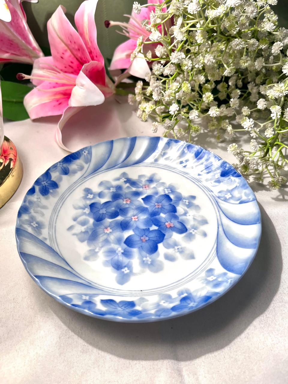 Blue Floral Porcelain Serving Bowl – 17 cm