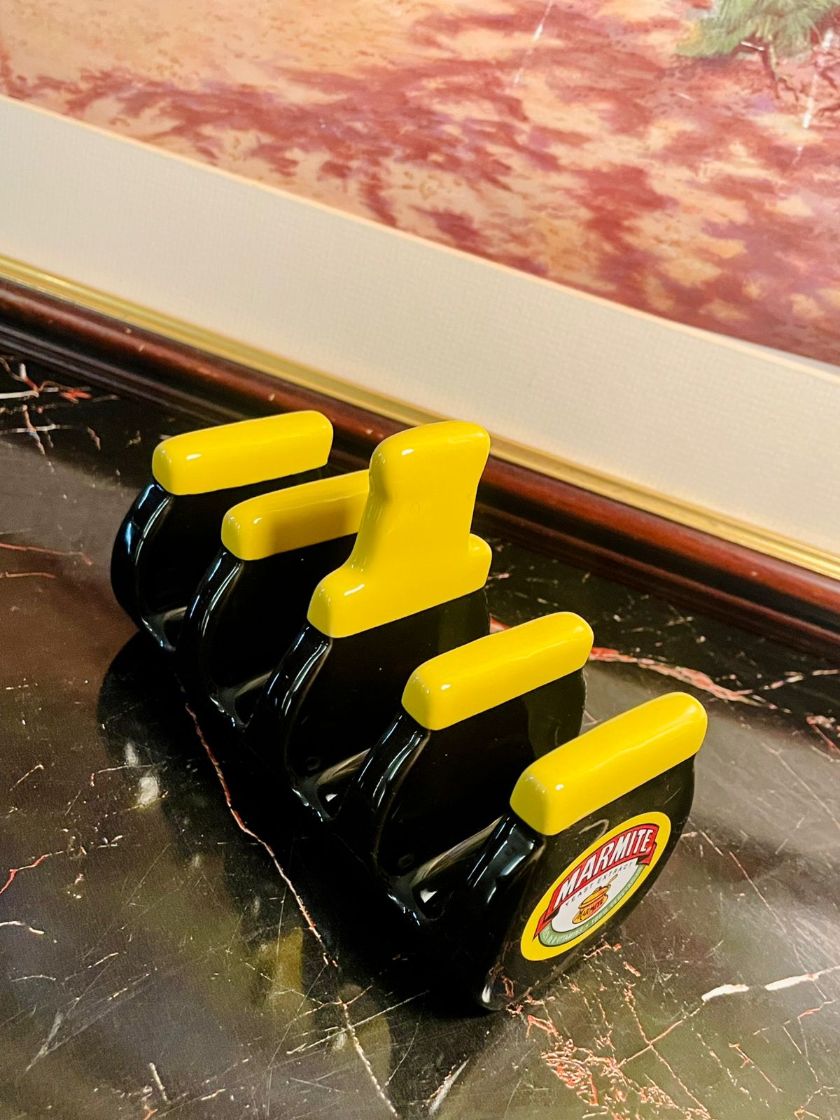 Marmite Limited Edition Ceramic Toast Rack – Iconic Yellow & Black Design