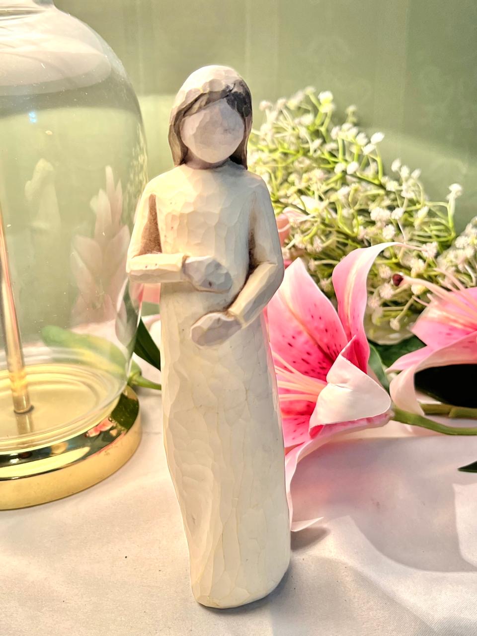 Standing Woman Figurine Neutral Sculptural Decor 20cm