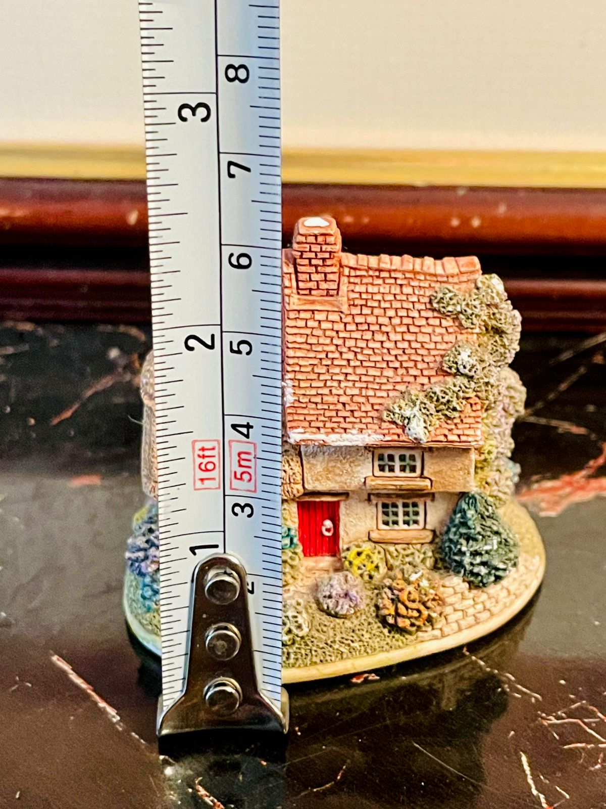 Lilliput Lane "Finders Keepers" Cottage – 1999 The British Collection