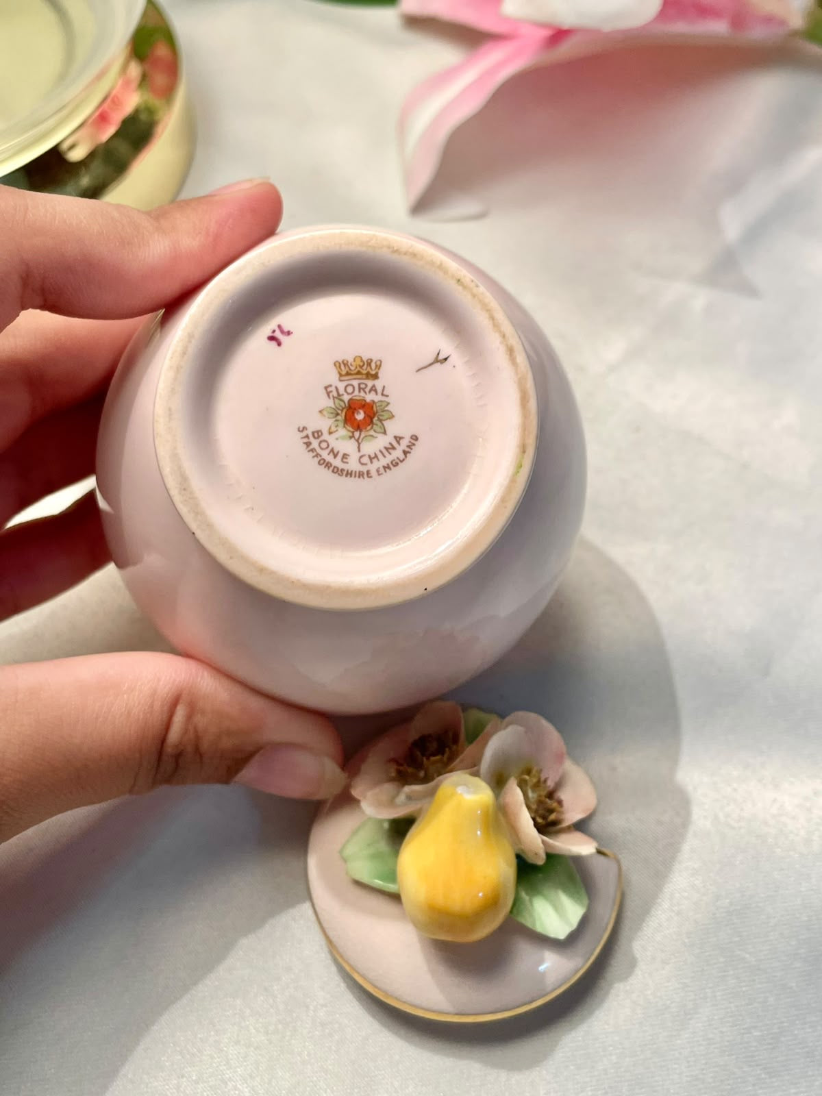 Pink Rose Finial Ceramic Lidded Jar 9.5 cm