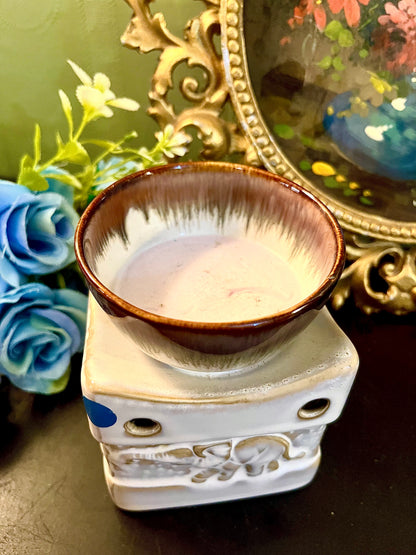 Ceramic Elephant Wax Melt Burner with Brown Glazed Bowl