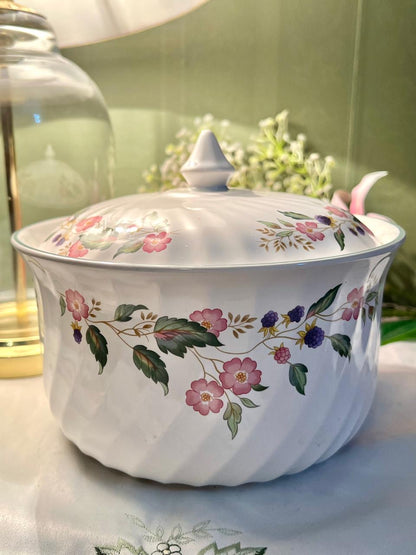 BHS Victorian Rose Covered Serving Bowl 9 in Made in Britain