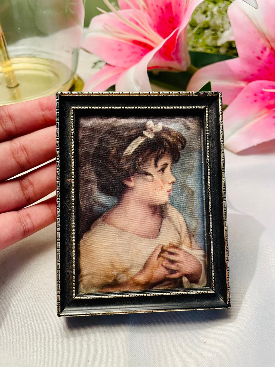 Framed Woman Portrait Painting Black Gold-Tone Frame 10 cm