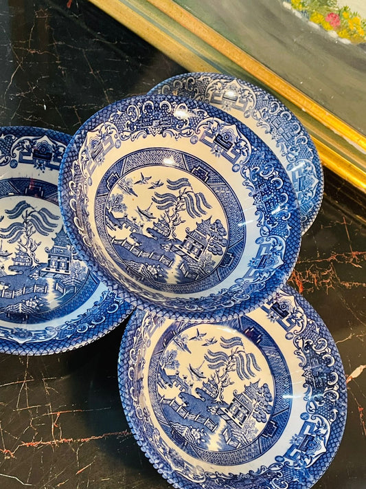 Set of 4 Blue Willow Pattern Deep Bowls – English Ironstone Tableware Ltd – 7 Inches