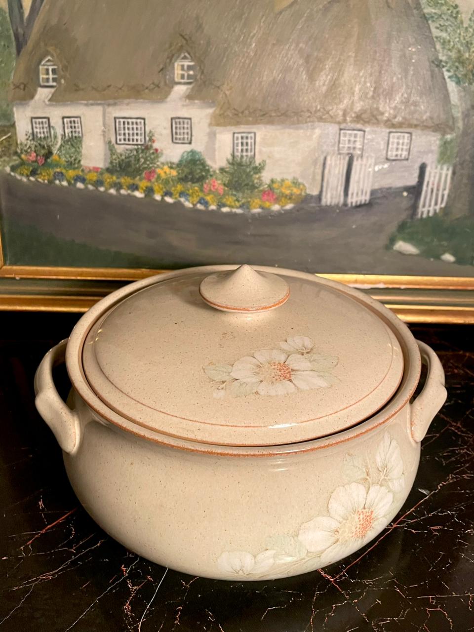 Vintage Floral Ceramic Casserole Dish with Lid & Handles – 8" (England)