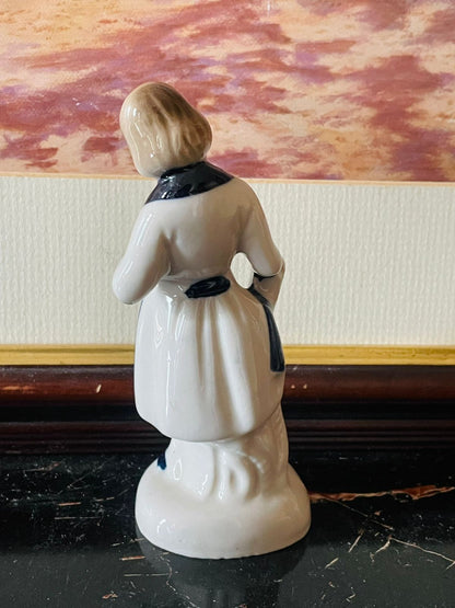 Vintage Porcelain Figurine – Victorian Bisque Style Gentleman (England)
