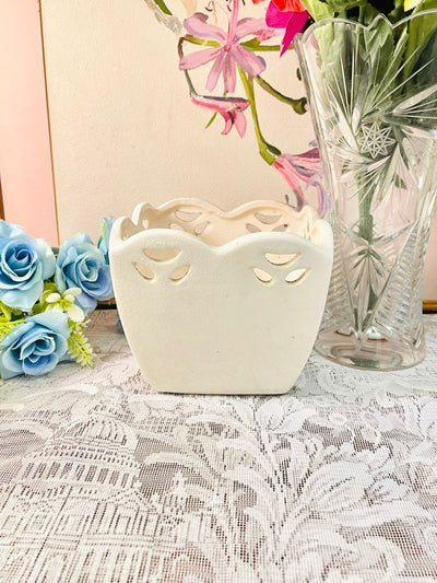 Vintage Cream Cut-Out Ceramic Planter – Decorative