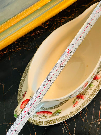 Johnson Bros Gravy Boat with Underplate – Made in England