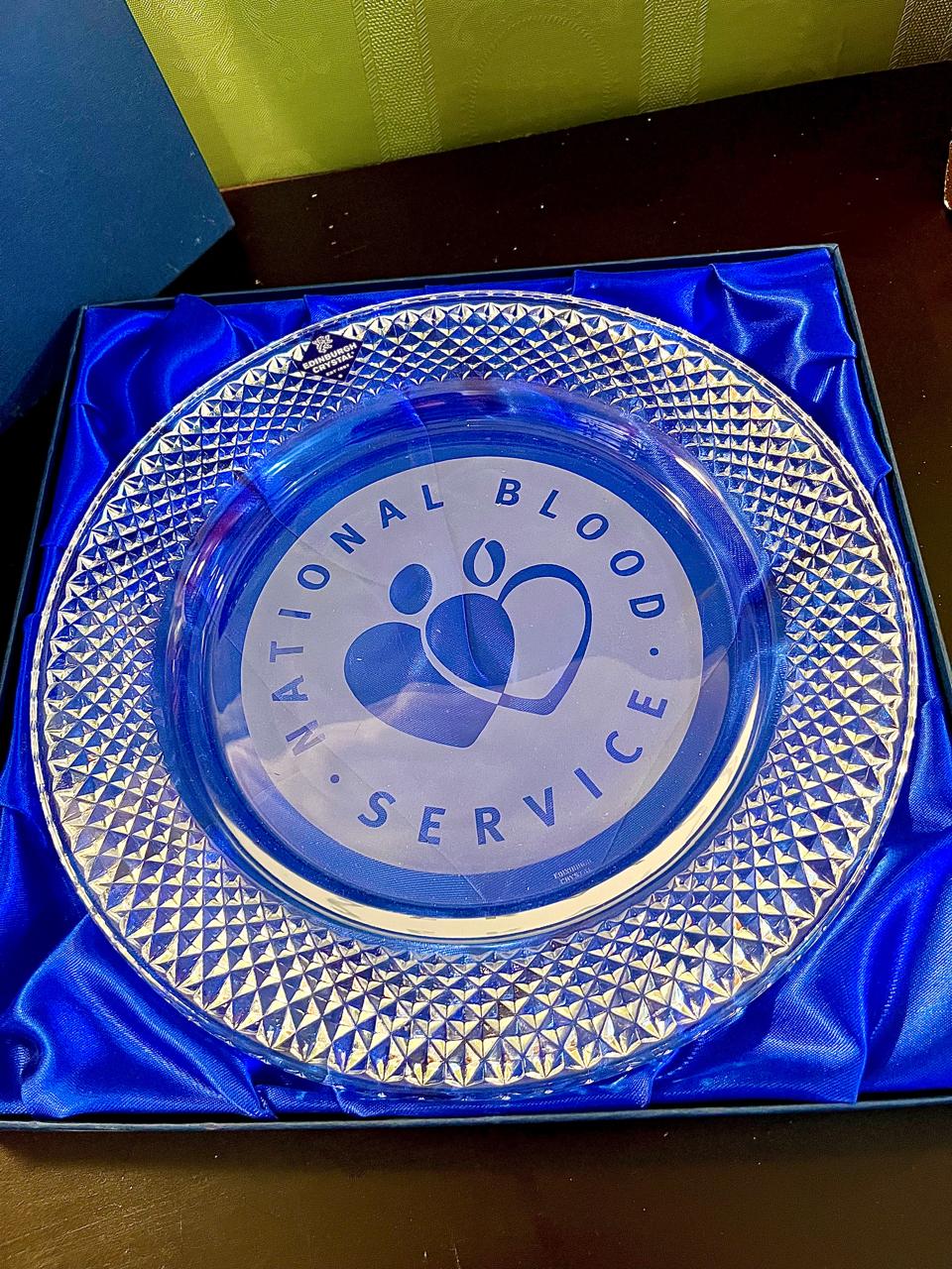 Edinburgh Crystal National Blood Service Commemorative Glass Plate with Original Box