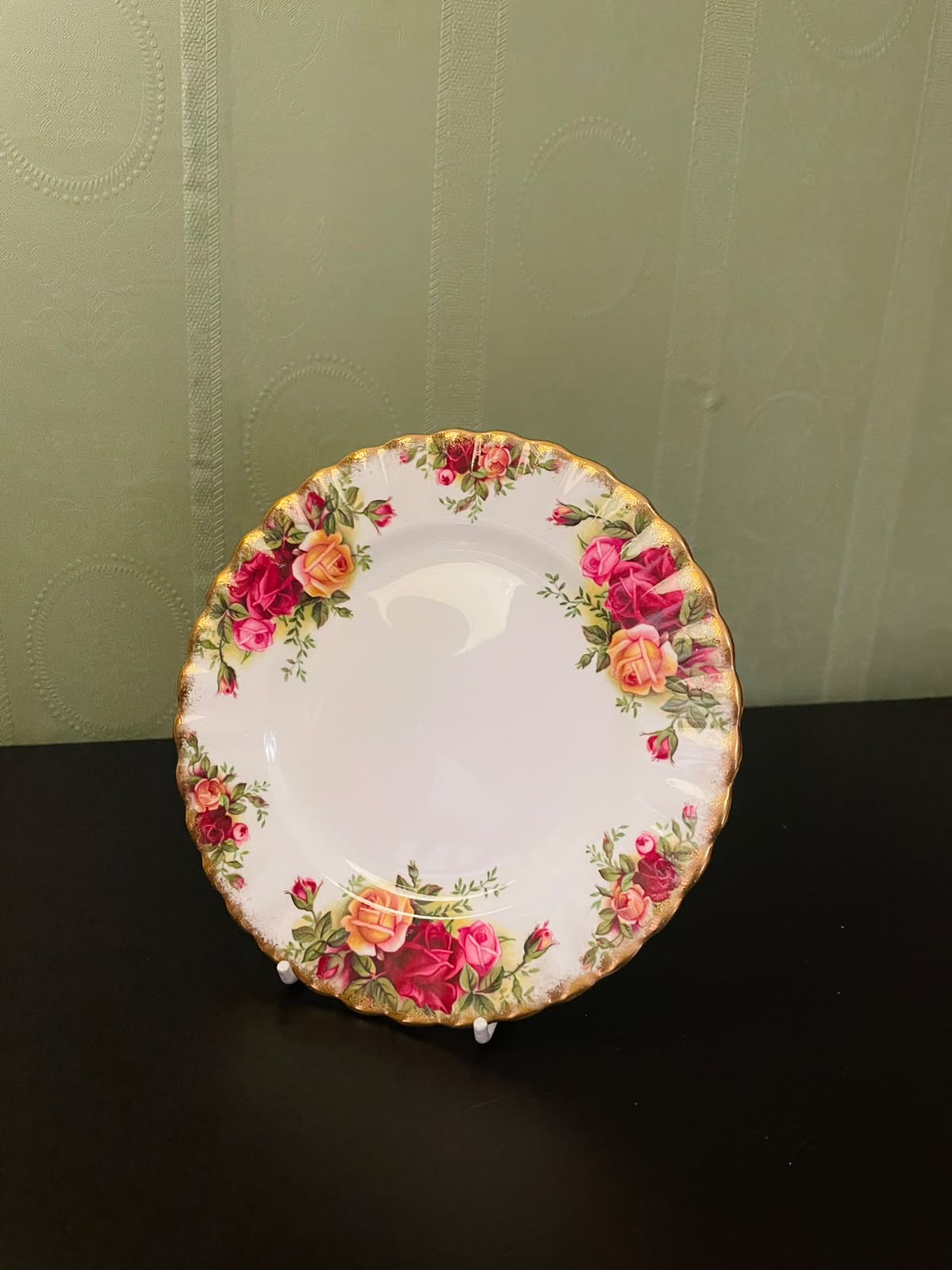 Royal Albert Old Country Roses Bone China Plate
