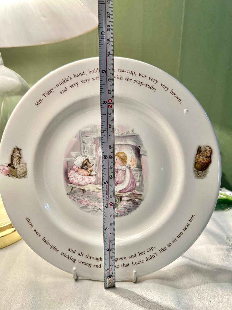 Wedgwood Mrs Tiggy-Winkle Beatrix Potter Plate 23cm