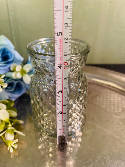 Vintage Pressed Crystal Bud Vase 12 cm Diamond Pattern