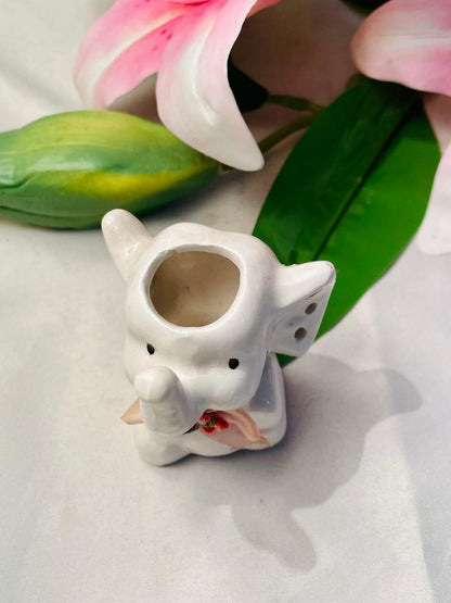 Vintage White Ceramic Elephant Mini Planter / Holder 7 cm