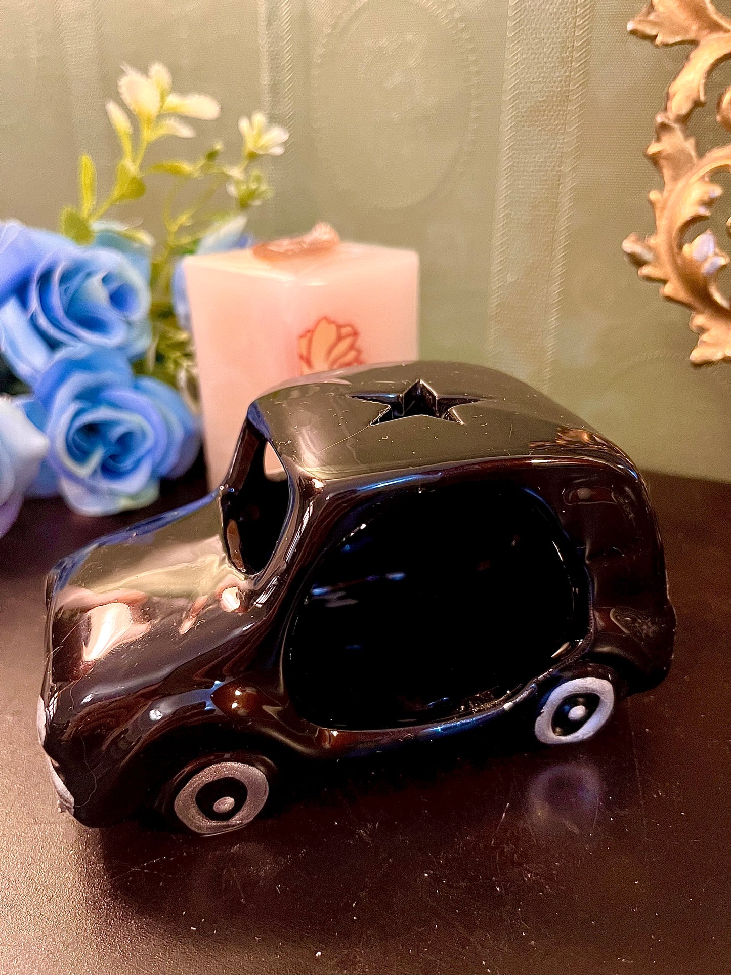 Black Ceramic Car Tealight Candle Holder