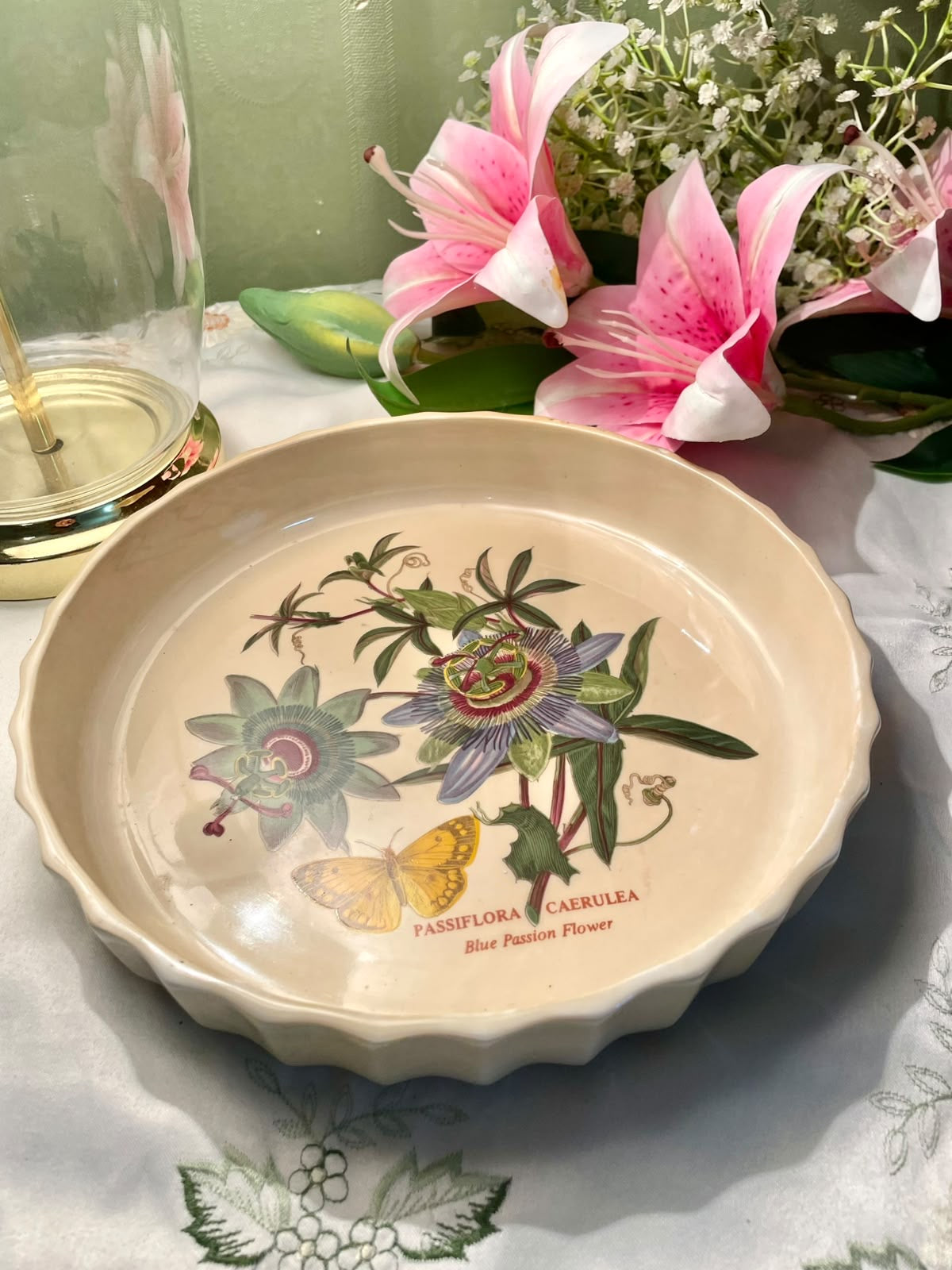 Portmeirion Passion Flower Botanical Serving Pie Dish 24 cm