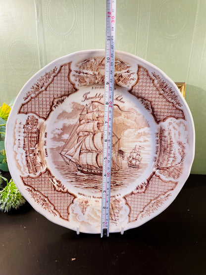 Fair Winds Friendship of Salem Collector Plate 10.5 Inch